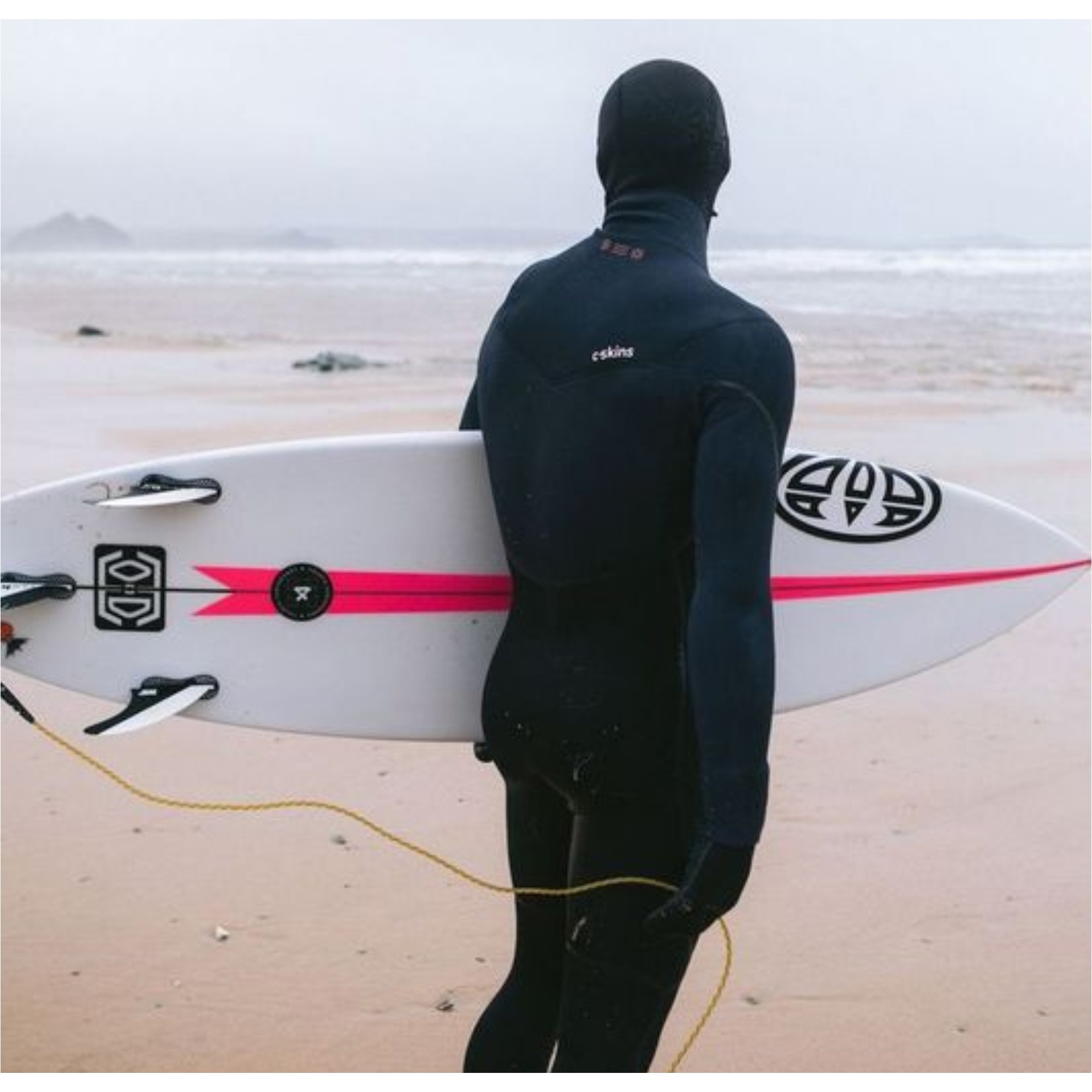 2025 C-Skins Mens NuWave Wired 5/4mm Chest Zip Hooded Wetsuit C-NWI54MH - Black / Bluestone x / Rust